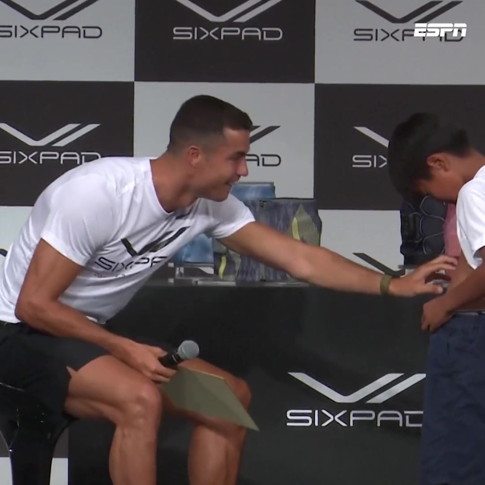 Ronaldo took a look at the youngster's physique too