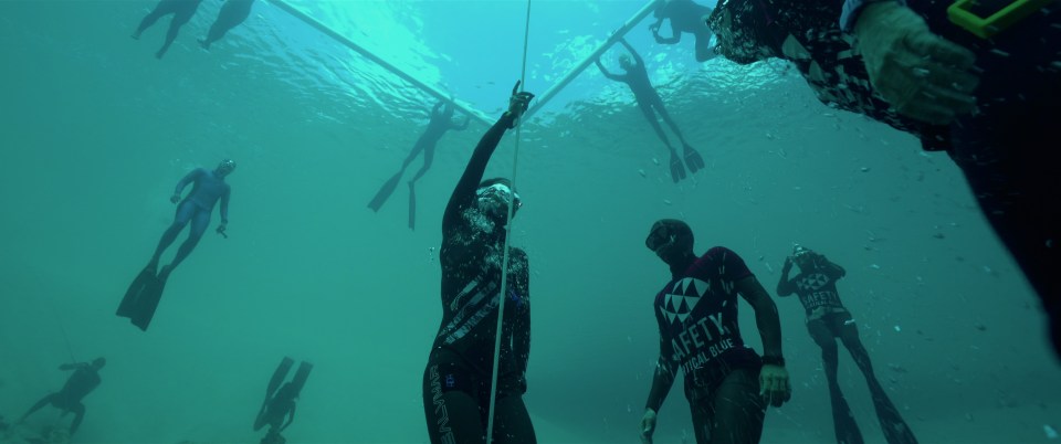 Steve would help Alessia return to the surface of her 100m dives