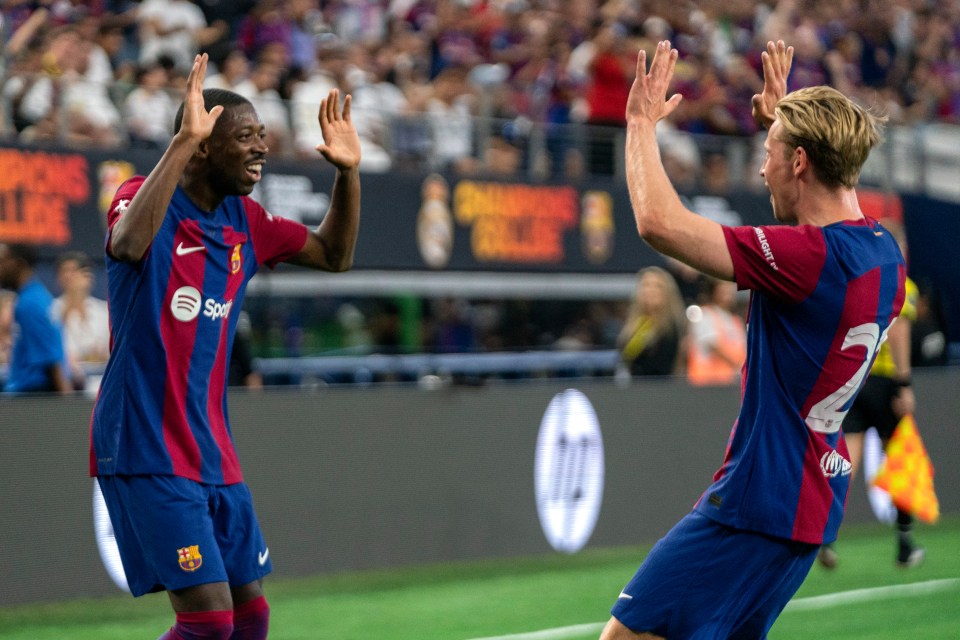 Both Dembele (L) and De Jong (R) impressed at AT&T Stadium