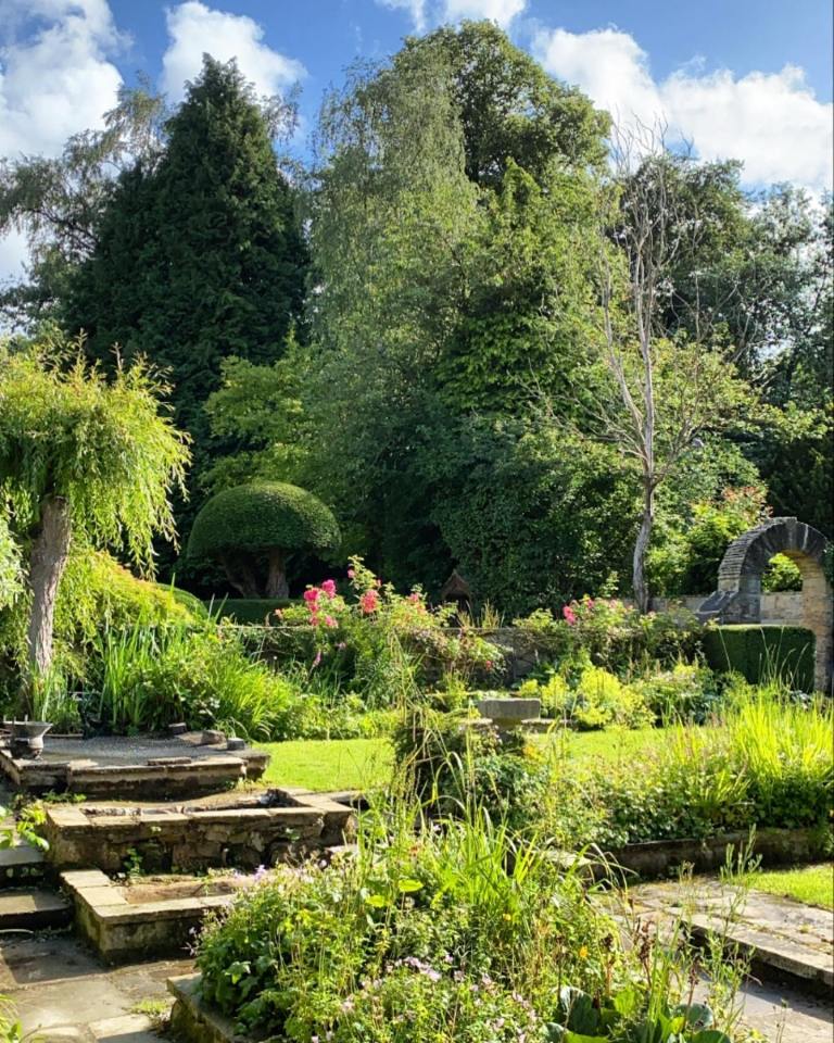 The Countryfile host spent hours in their beautiful garden soaking up the sunshine