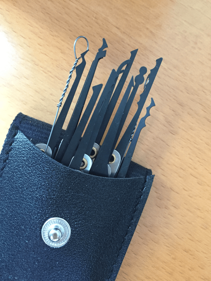 A lock pick kit similar to the one in Christian B’s home