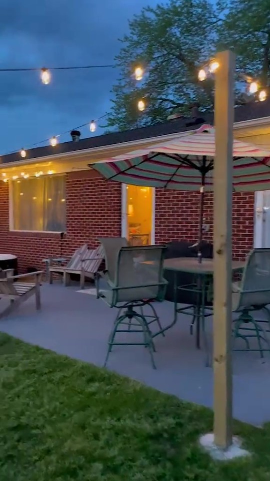 Deck furniture spruced up the boring patio