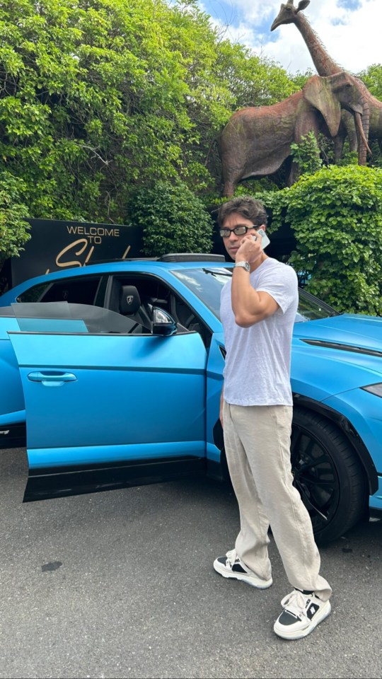 Joey recently splashed out on a new £190k Lamborghini car on his flying visit to the UK