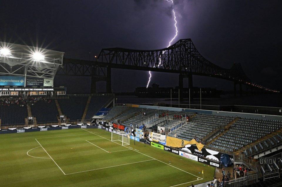 Lightning struck as Wrexham's pre-season friendly was delayed