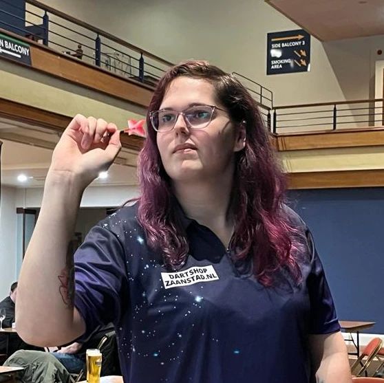 Van Leuven almost gave up on darts last year when she began transitioning