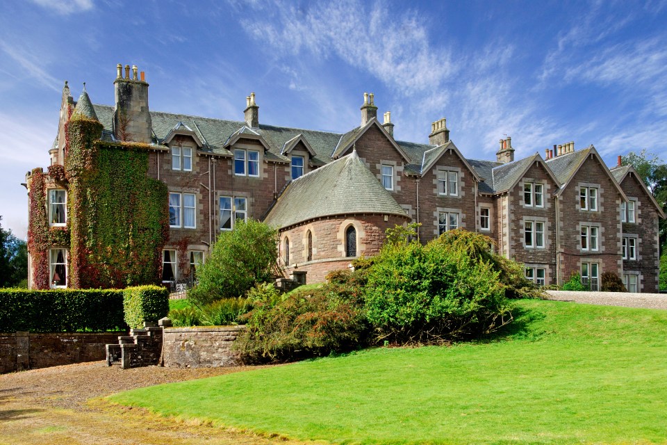 Murray bought and renovated luxury hotel Cromlix House in 2013