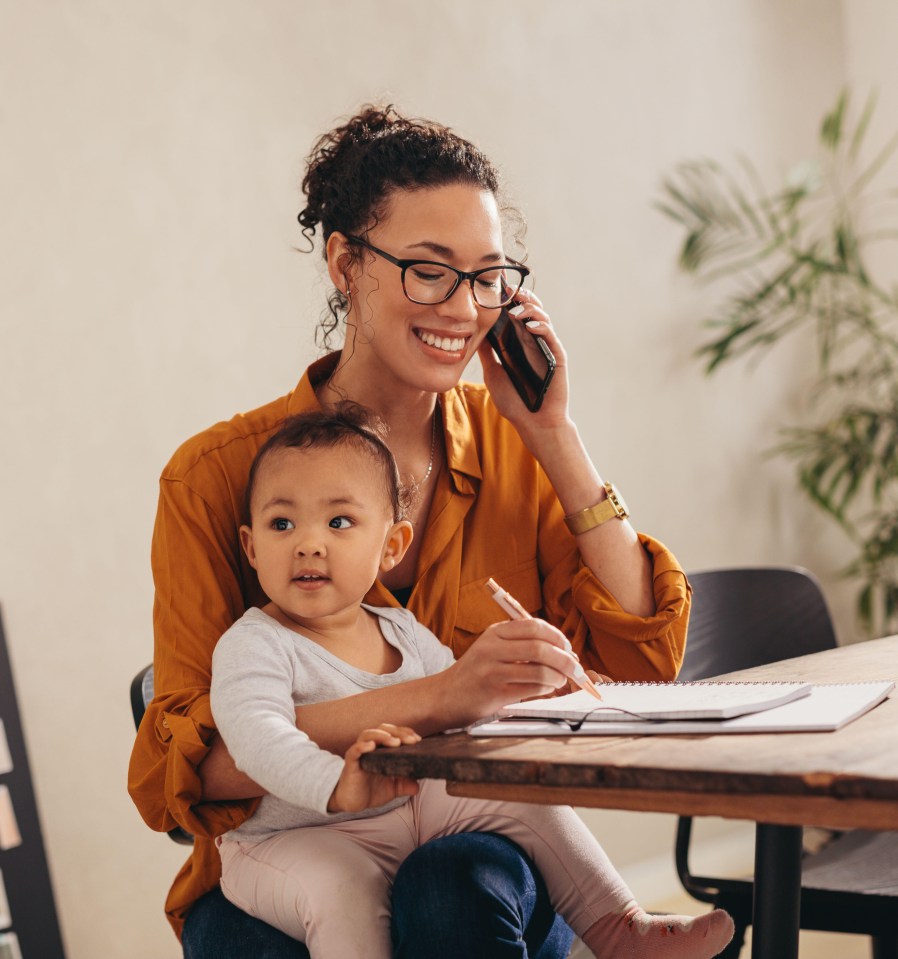 New mums can get grants worth £500 to cover the cost of having children