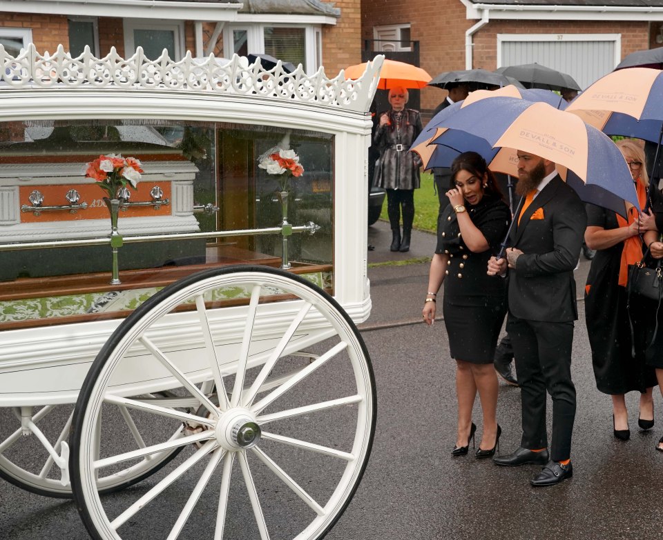 Ashley Cain and partner Safiyya Vorajee led mourners ahead of baby Azaylia's funeral