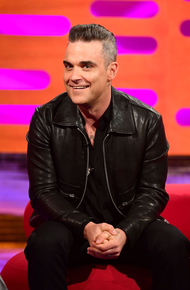 Robbie Williams has revealed he had a series of cosmetic treatments five years ago