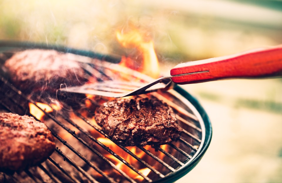 There are ways to enjoy a BBQ without abandoning your health and weight loss goals