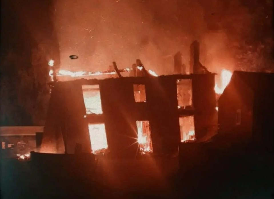 Britain 'wonkiest pub' has been totally destroyed by an overnight blaze