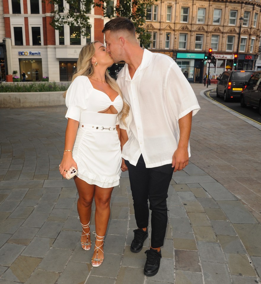 Mitchel Taylor and Ella Barnes shared a kiss before the Love Island final party