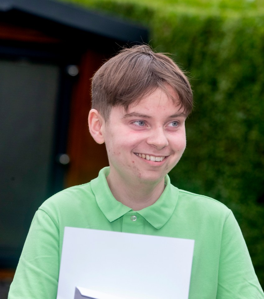 Seb Murphy, who was diagnosed with leukaemia aged three, has achieved a string of amazing GSCE results despite having lessons sent to him via robot