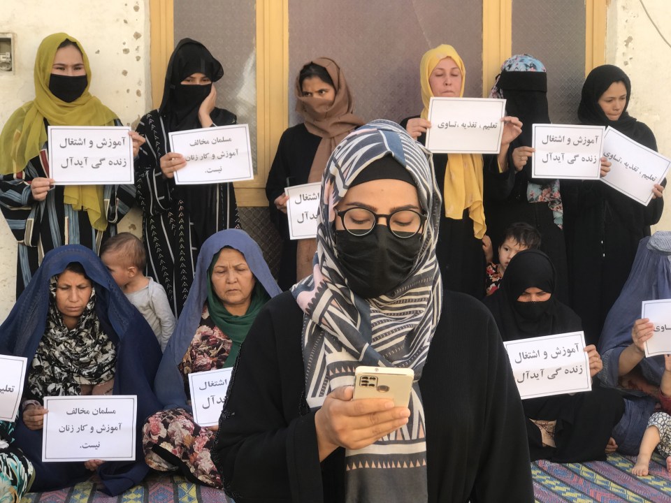 Brave women in Mazar-i-Sharif protest over an education ban