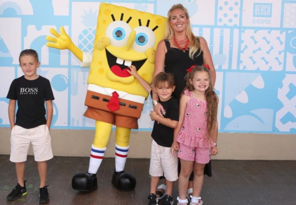 Her youngest kids got to meet their favourite cartoon characters