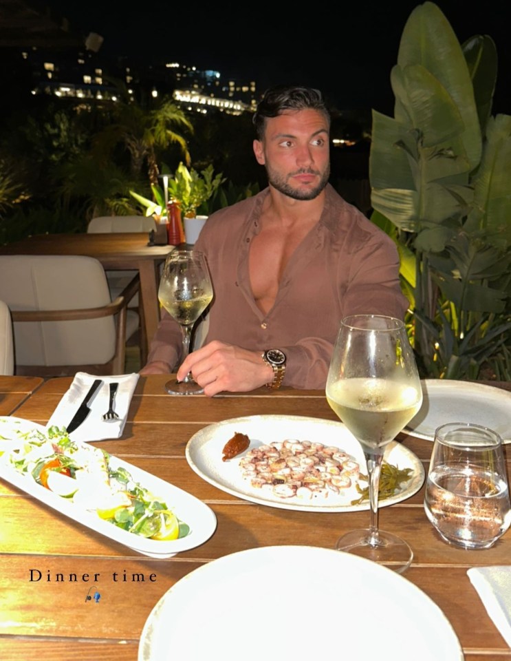 The Love Islander shared a snap of himself enjoying dinner with Ekin-Su