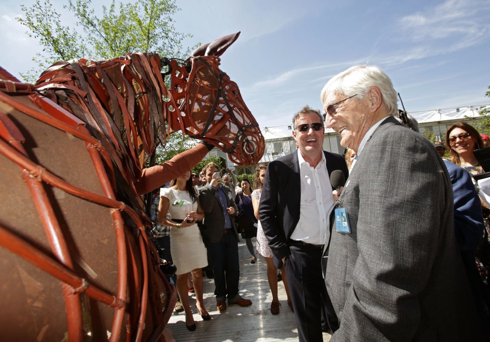 File photo dated 19/05/14 of Sir Michael Parkinson (right) and Piers Morgan with Joey the War Horse. Sir Parkinson has died at the age of 88. Issue date: Thursday August 17, 2023. PA Photo. See PA story DEATH Parkinson. Photo credit should read: Yui Mok/PA Wire