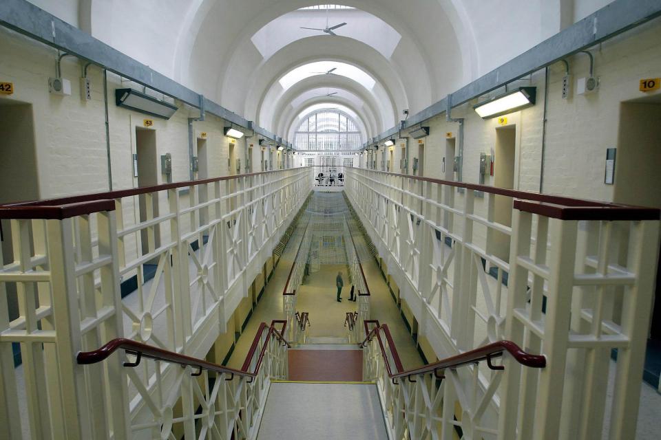 G6W1XG HMP Wakefield