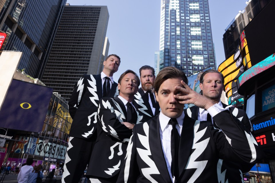 SFTW MUSIC - THE HIVES, PR RECORD LABEL HANDOUT,