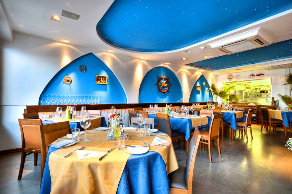 Tmun Restaurant is recognised in the Michelin Guide and has innovative seafood and Mediterranean flavours