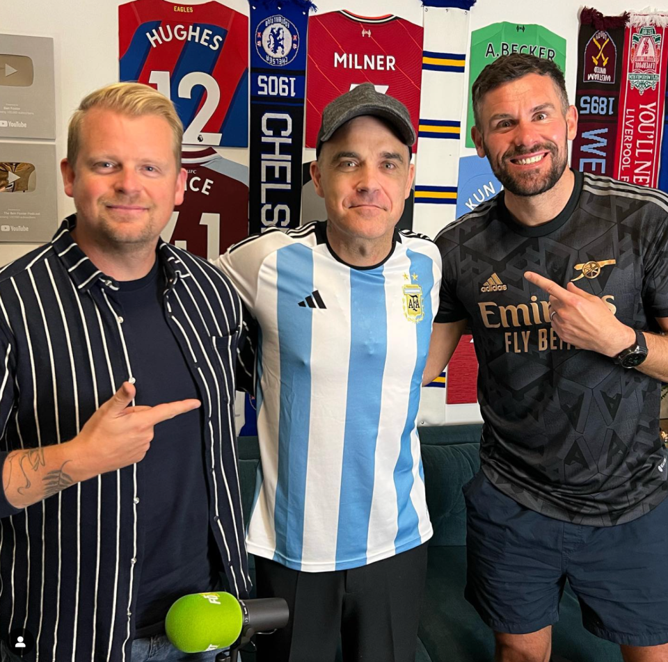 Robbie Williams appears as a guest on Foster's Fozcast podcast