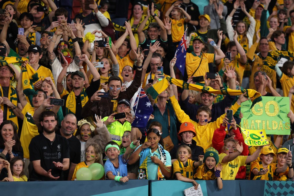 Aussie fans of all ages are roaring their country on