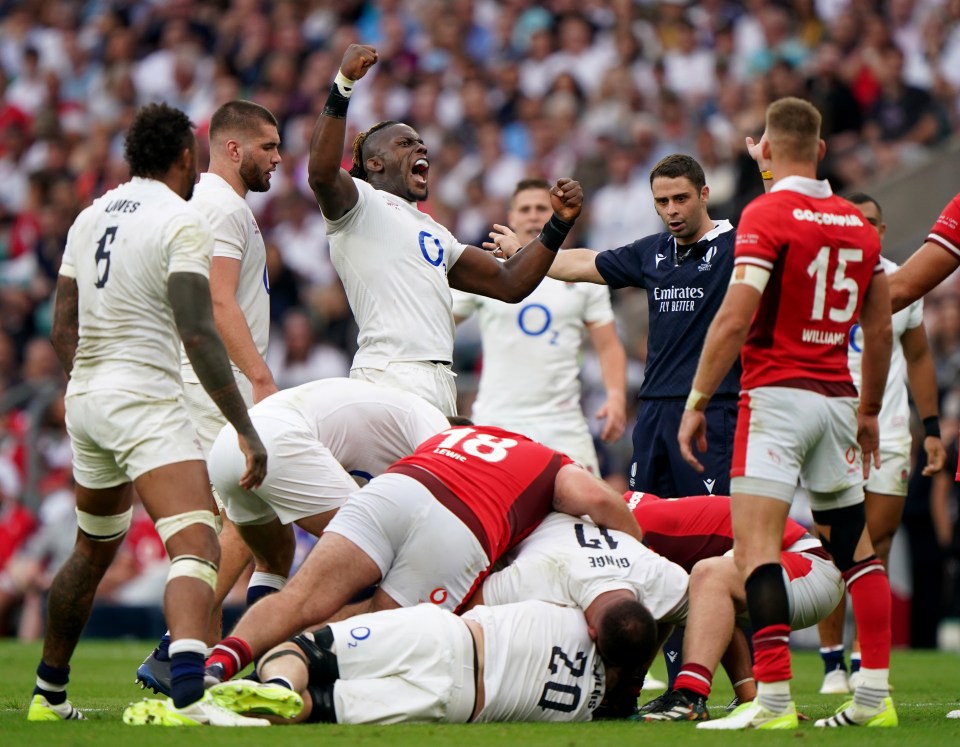 Maro Itoje scored a crucial try to help inspire the comeback