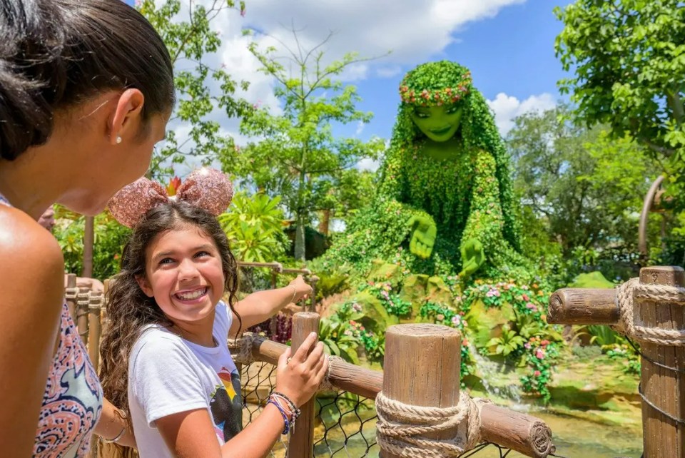 A huge Te Fiti statue is also at the park