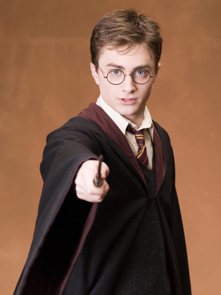 Daniel as schoolboy wizard Harry Potter