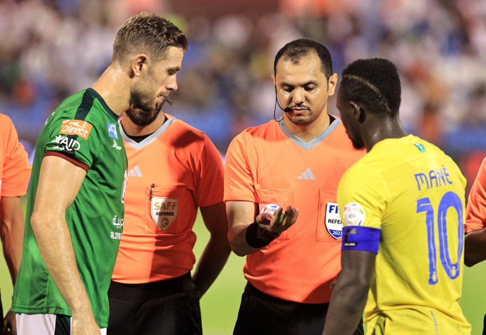 Jordan Henderson and ex-Liverpool team-mate Sadio Mane