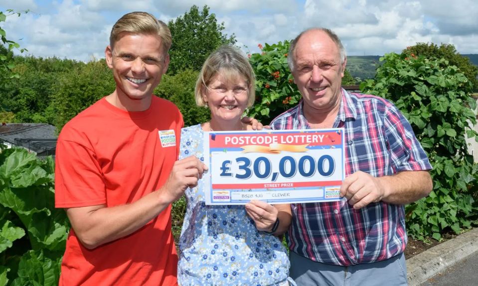 Sally started playing the lotto after he daughter won a few tenners here and there