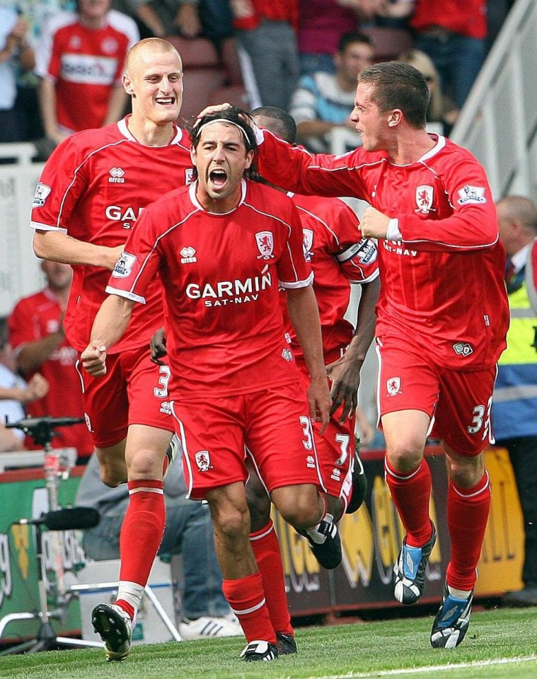 Julio Arca enjoyed long terms at two Premier League sides