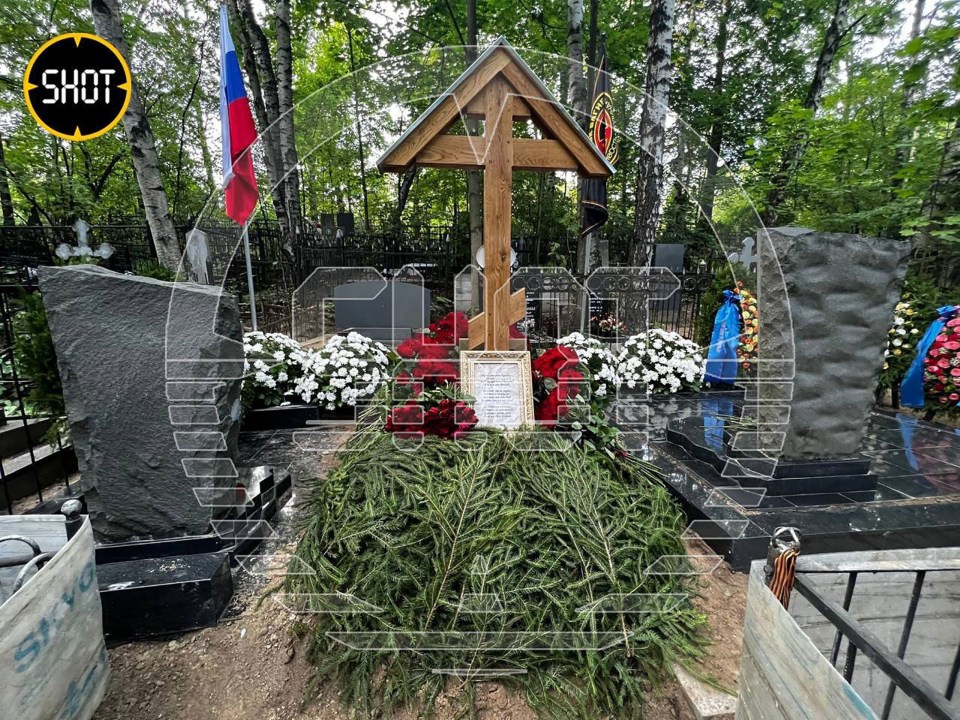 Yevgeny Prigozhin’s grave