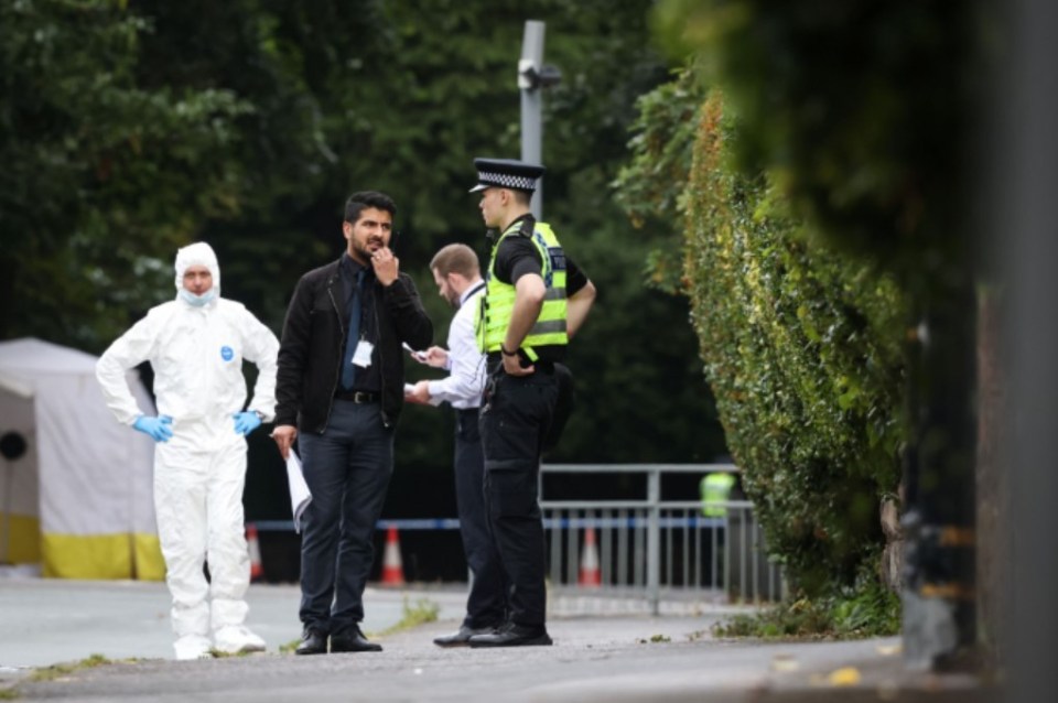 Police have now closed part of Dunham road, Booth Road, and Regent Road