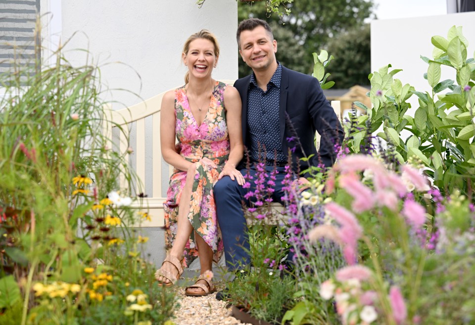 The couple looked thrilled to be spending precious time together at the garden