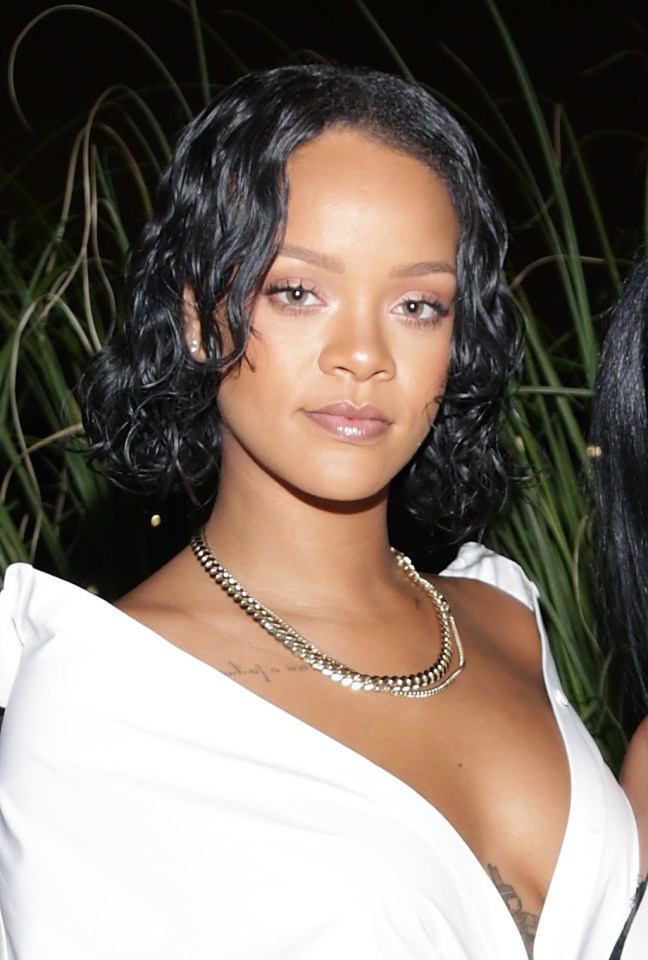 Rihanna opted for more natural makeup when she attended an event on May 31, 2017 in California