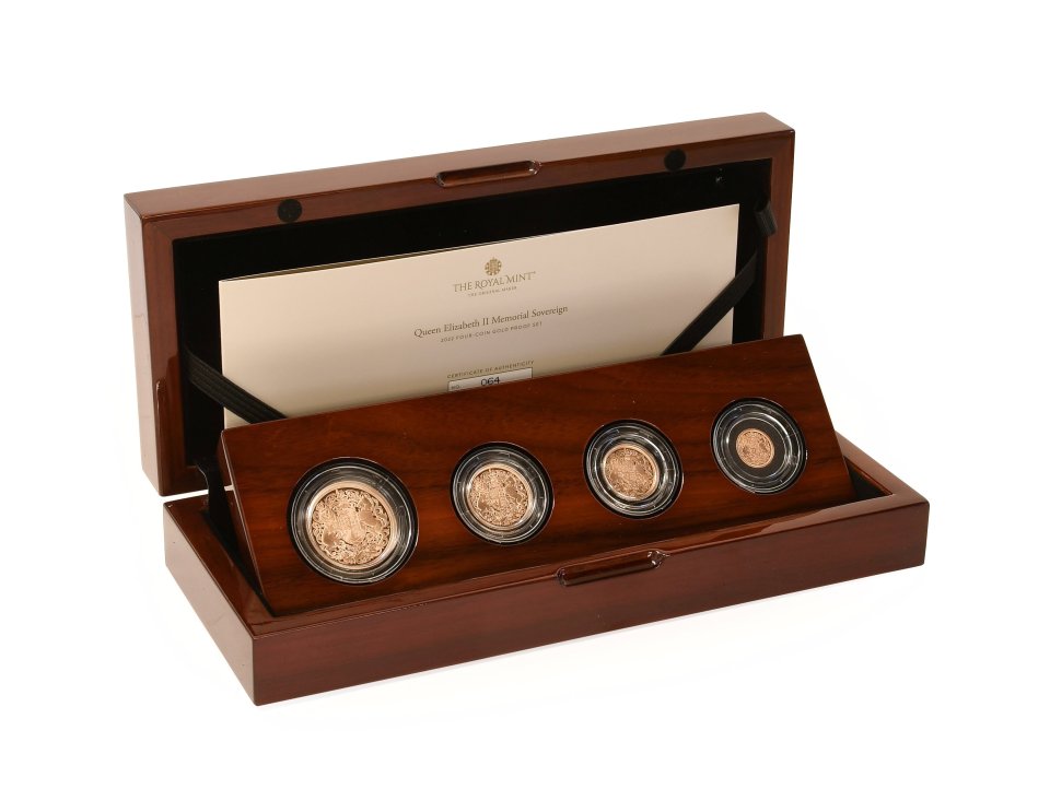 The set came in a unique Royal Mint red leather case