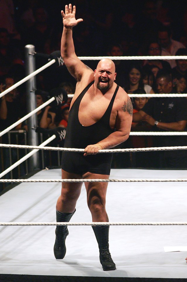 Wrestling fighter The Big Show is said to chow down on 20-egg omelettes