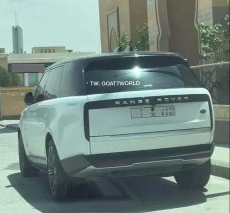 This stunning Range Rover Velar is now part of Ronaldo's Middle East fleet