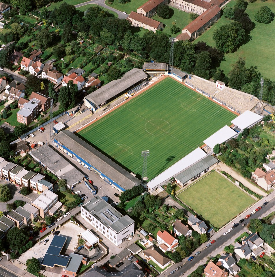 Oxford United played at the Manor Ground between 1925 and 2001