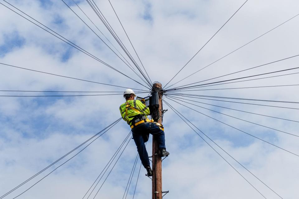 Residents of a street that objected to an 'ugly pole' are fuming after their homes were left out on a town-wide internet upgrade (SEO)