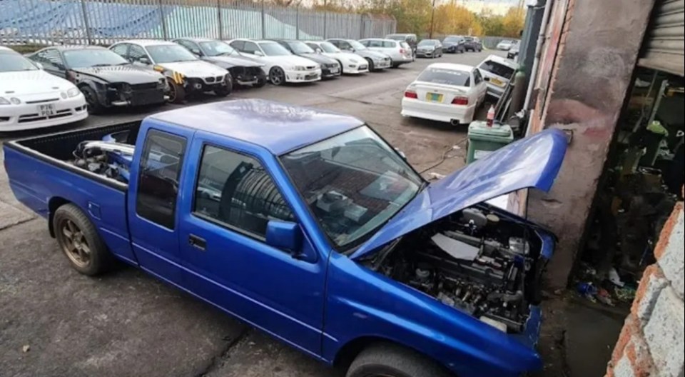 A major garage closed down leaving customers £160,000 out of pocket