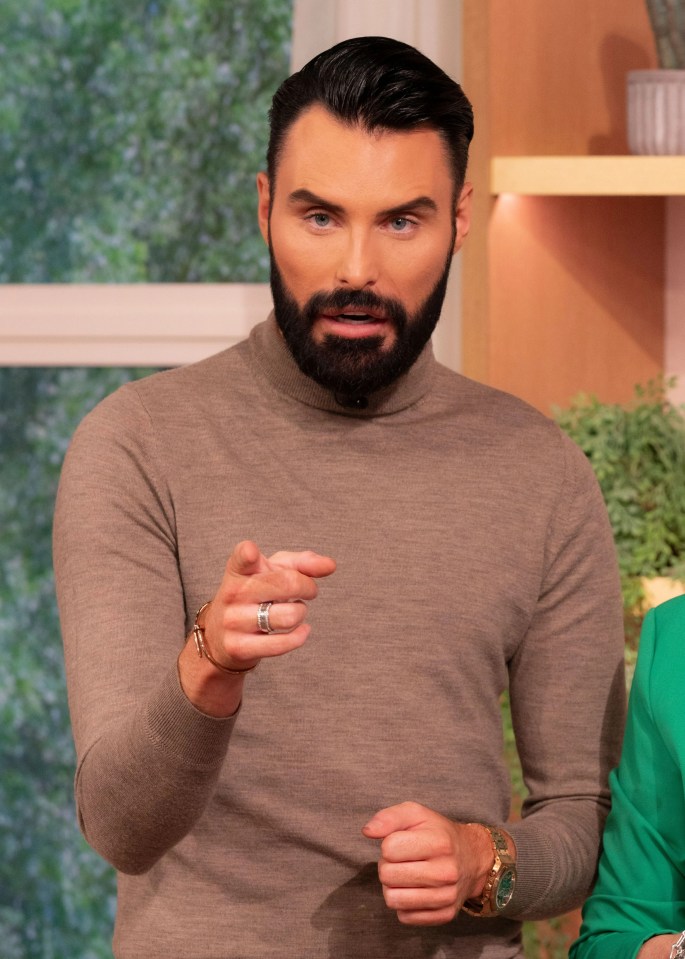 Rylan Clark and Holly look like pals on and off camera