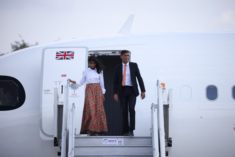 NEW DELHI, INDIA - SEPTEMBER 8: UK Prime Minister Rishi Sunak and his wife Akshata Murty arrive at Indira Gandhi Airport for an offical visit ahead of the G20 Summit, on September 8, 2023 in New Delhi, India. The Prime Ministers of the UK and India meet ahead of the G20 2023 Summit in New Delhi which runs from 9-10 September. (Photo by Dan Kitwood/Getty Images)