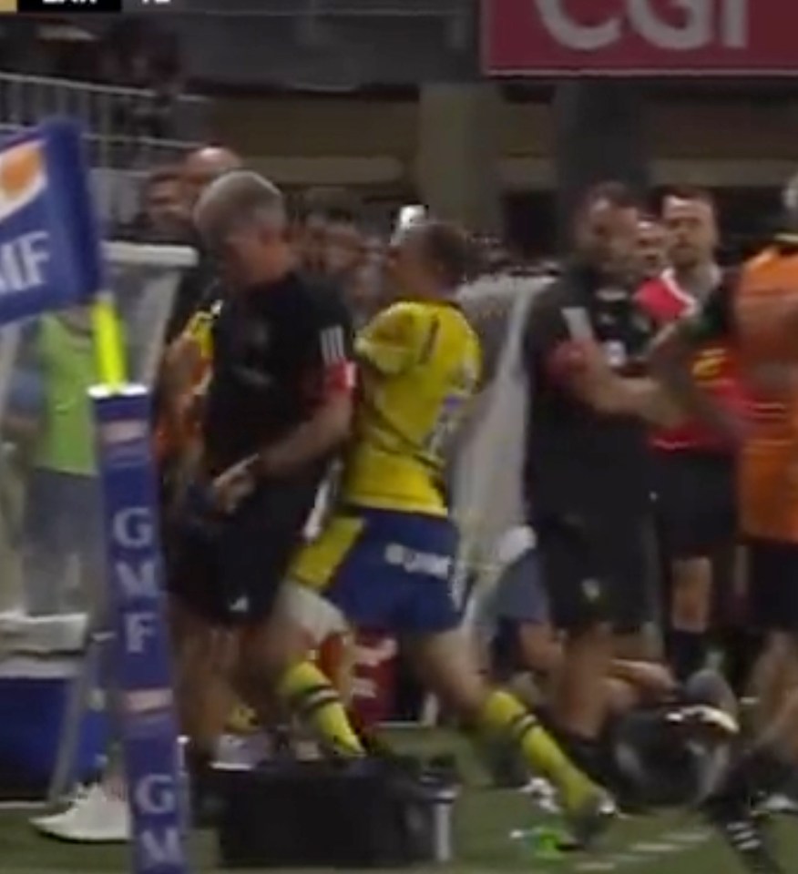 Ronan O’Gara was shoved on the touchline of a Top 14 clash