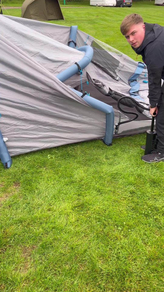 Georgia's boyfriend was seen putting up the tent