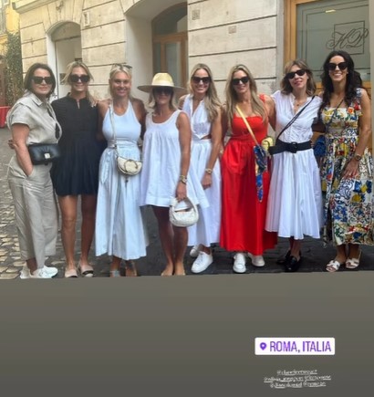 Looking cool ahead of the big tournament, Jena and pals took a trip round Rome