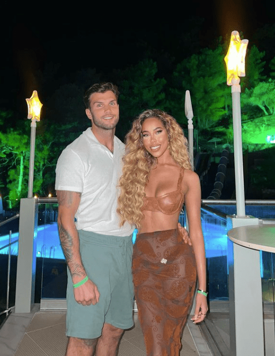 Dani Imbert and Reiss Boyce have been sharing the details of their loved up holiday