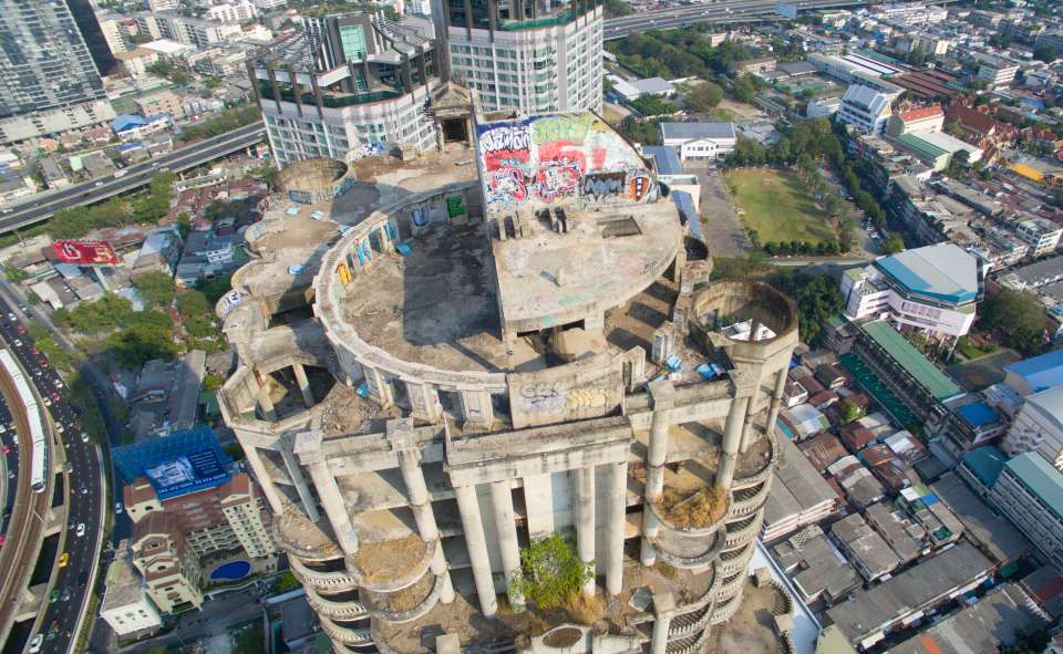 Work on the 49-storey landmark was abandoned amid financial turmoil