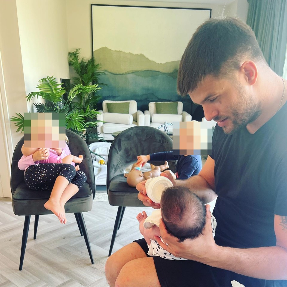 Aljaž Škorjanec shared a sweet photo of him feeding his daughter